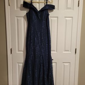 R and M Richard's navy blue full length dress size 18.